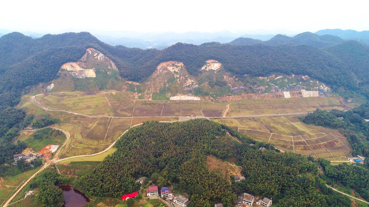 益陽(yáng)市赫山區宏安石煤尾礦生態(tài)治理工程